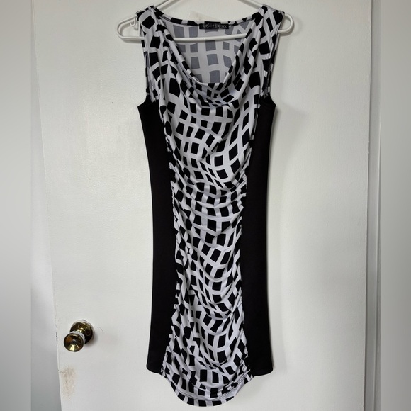 ✨Zone Choc Vintage Midi Dress – Fits Size S - Picture 1 of 5